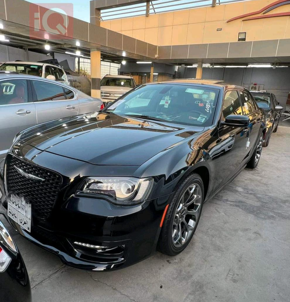 Chrysler 300